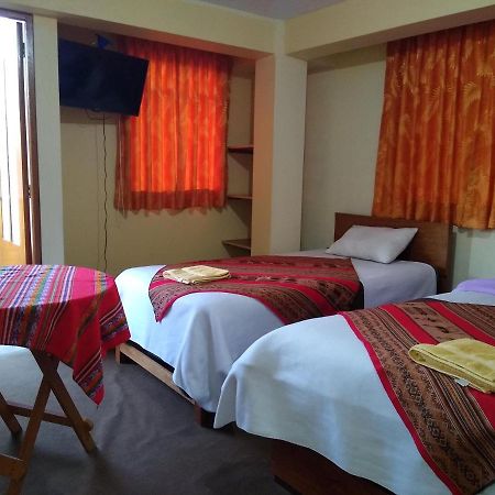 Hostal Casa Del Montanista Уарас Екстериор снимка