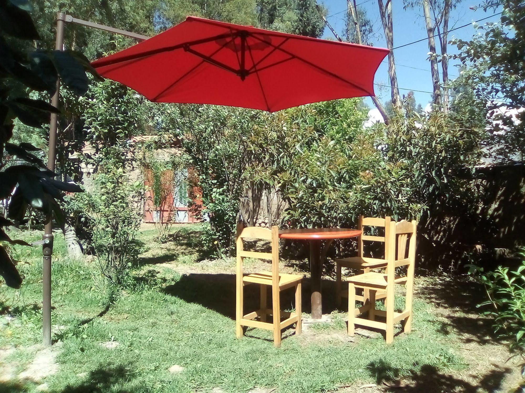 Hostal Casa Del Montanista Уарас Екстериор снимка
